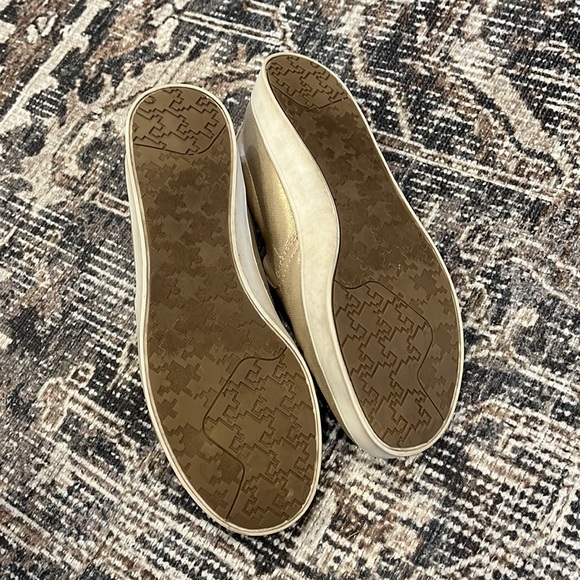 Dr. Scholl's Shoes Women's Madison Sneaker - Picture 5 of 9